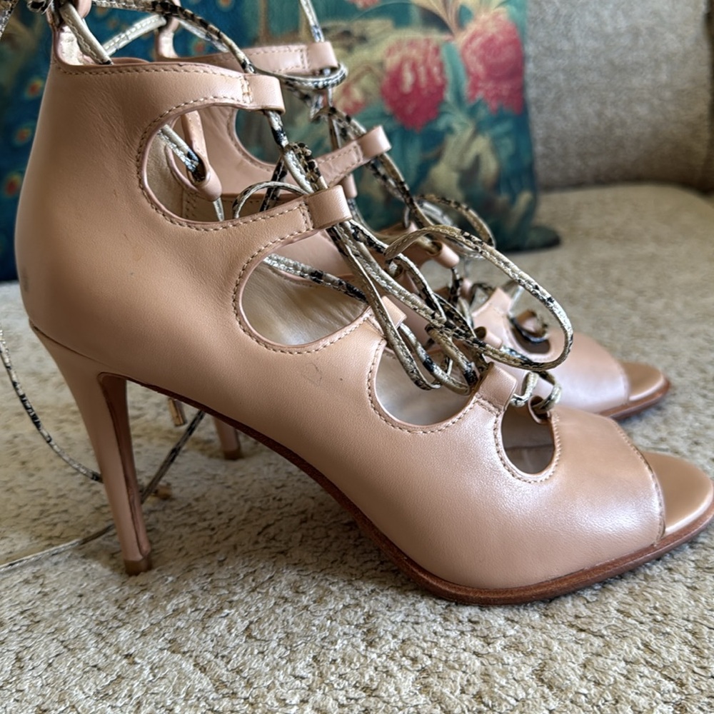 COACH Kira Heel